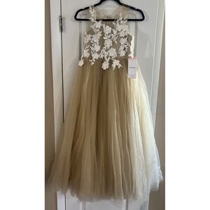 JJ's House A-line Scoop Tulle Floor Length Champagne Flower Girl Dress Sz 11 NWT